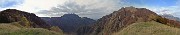 51 Da sx Cima di Muschiada, dorsale panoramica al centro, Due Mani a dx